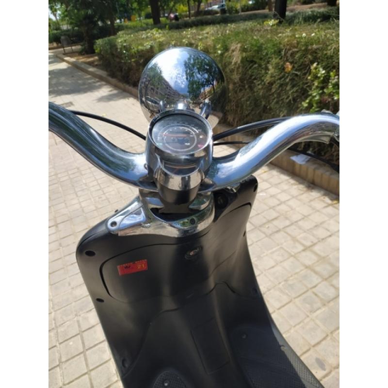 APRILIA - MOTO| CICLOMOTOR, HABANA CUSTO