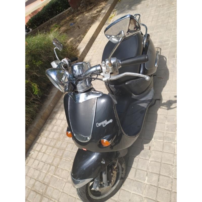 APRILIA - MOTO| CICLOMOTOR, HABANA CUSTO